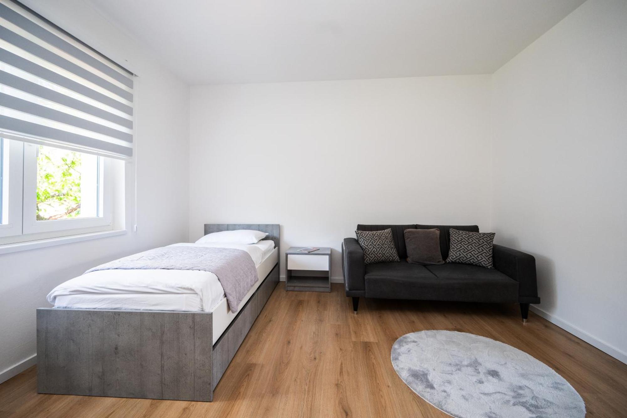 Bright 2Bdr Apartment With Balcony - Free Parking Szarajevó Kültér fotó